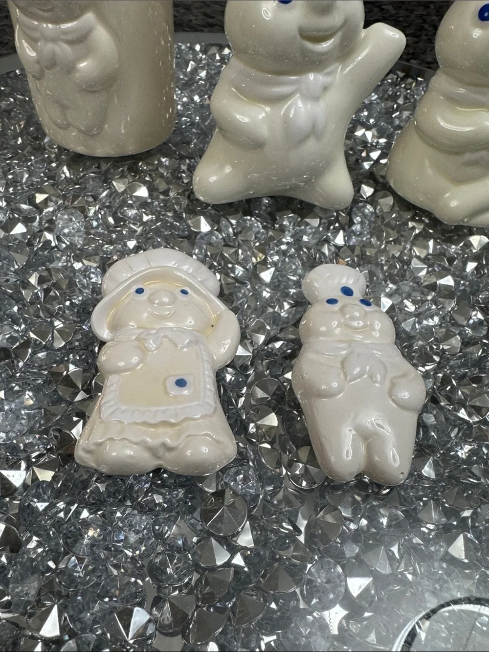 Pillsbury Doughboy Decorative salt and pepper magnets soap Set dispenser